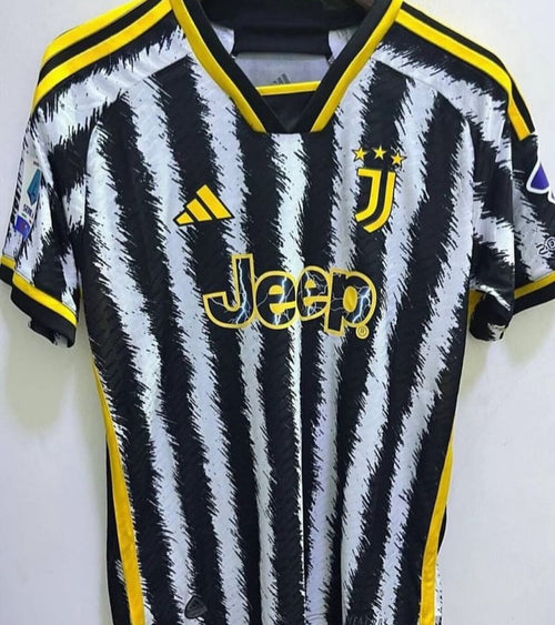 JUVENTUS 2023-2024 İC SAHA FORMASI