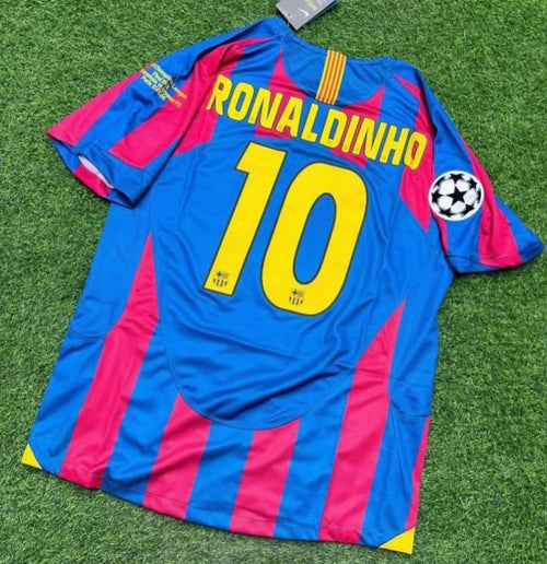 BARCELONA 2006 RONALDİNHO EFSANE FORMASI