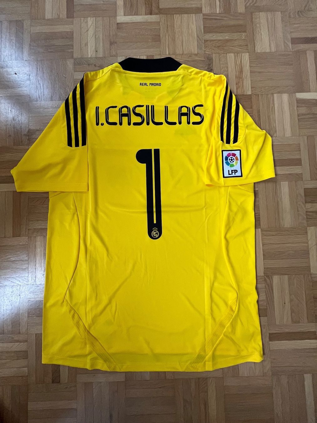 CASİLLAS 2011-2012 SARI FORMASI