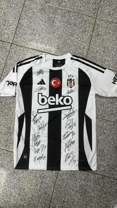 BEŞİKTAŞ 2024-2025 TAM KADRO İMZALI