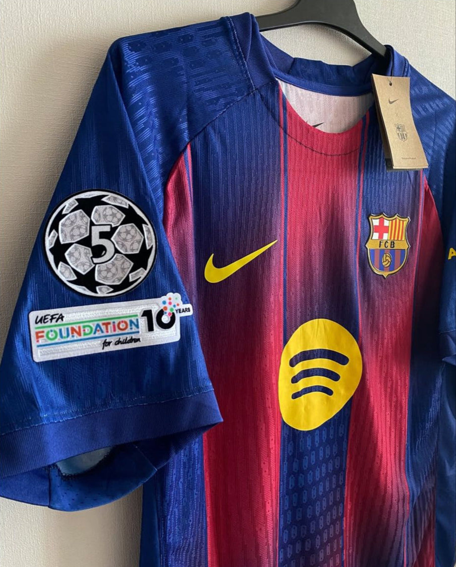 BARCELONA 2025-2026 İÇ SAHA FORMASI