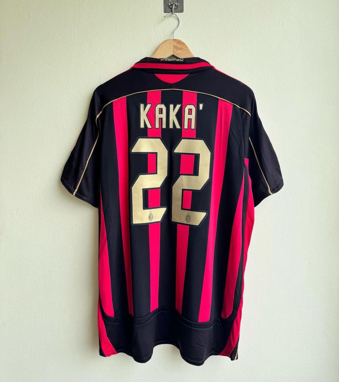 MİLAN 2006-2007 EFSANE İÇ SAHA FORMASI