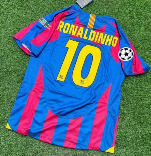 BARCELONA 2006 RONALDİNHO EFSANE FORMASI