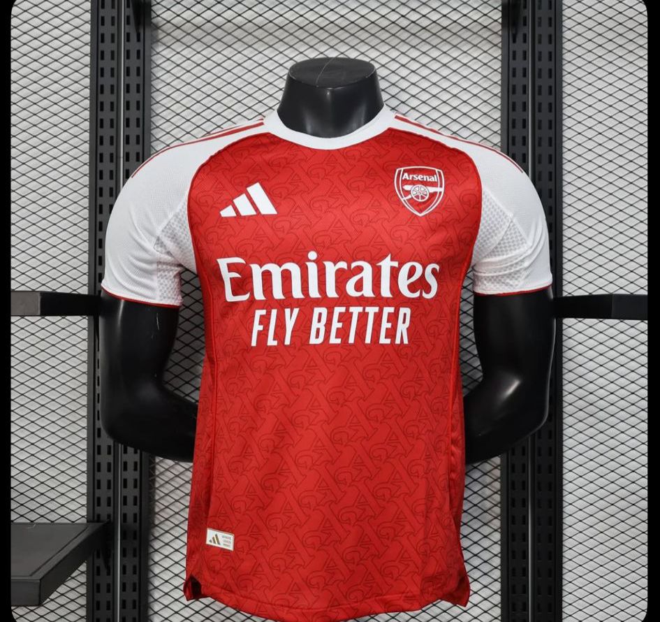 ARSENAL 2025-2026 İÇ SAHA FORMASI