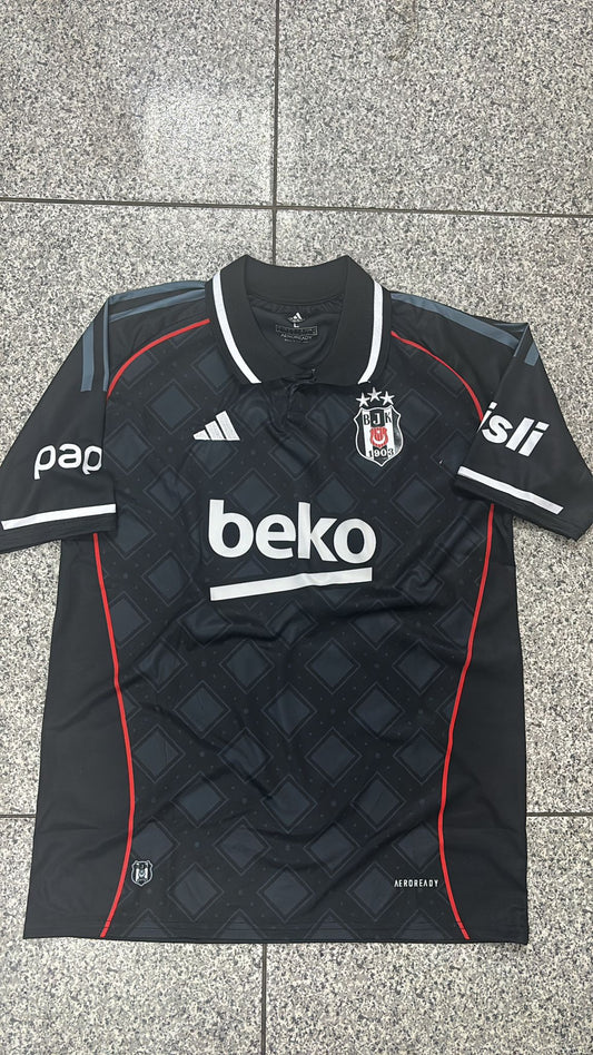 BEŞİKTAŞ 2025-2026 SİYAH FORMASI