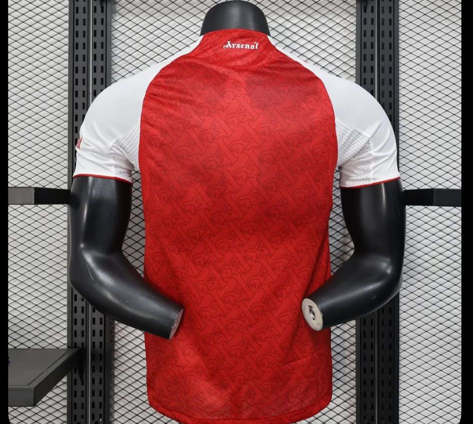 ARSENAL 2025-2026 İÇ SAHA FORMASI